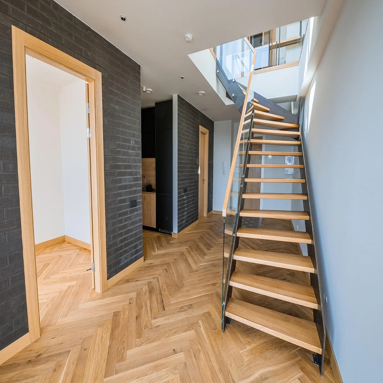 La Rénovation, Notre Spécialité
